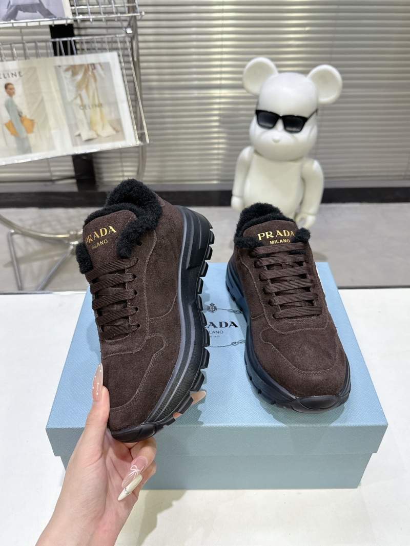 Pra*a sneakers